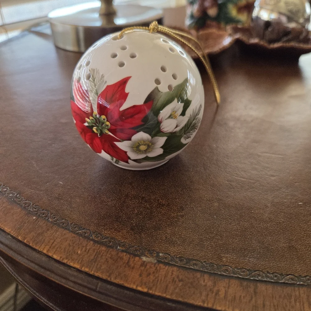 Porcelain Pomander With Christmas Flowers